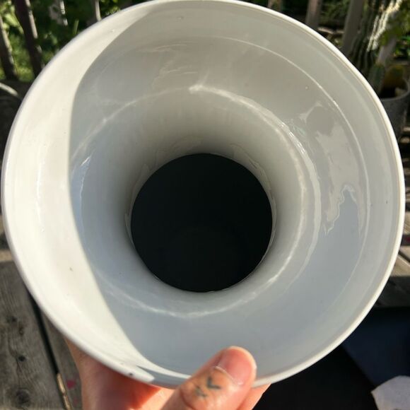 Vintage 25.5" Large Chinese Vase Geishas Hand Painted Porcelain Tall Chinoiserie - Picture 10 of 16